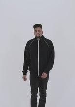 ギャラリービューアBella Canvas 3710 Piped Fleece Jacket.mp4に読み込んでビデオを見る
